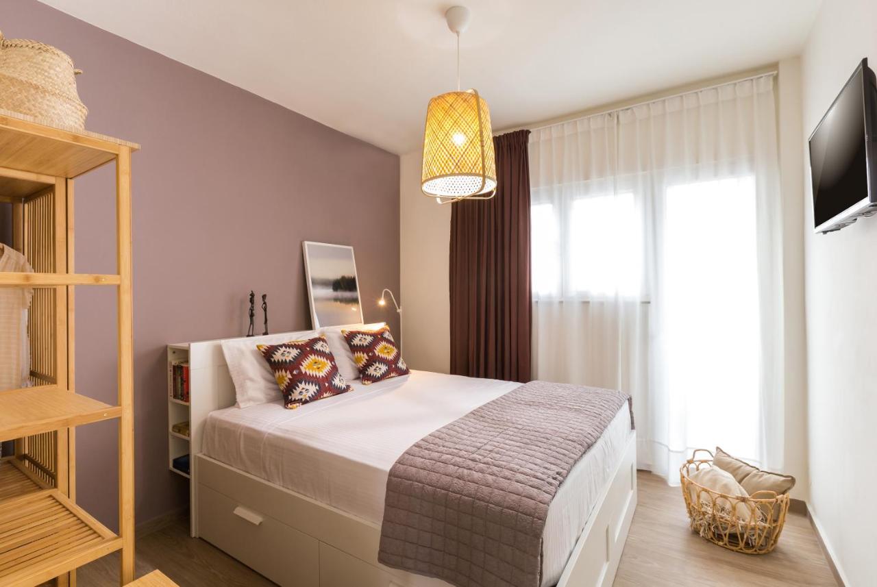 העיירה רתימנו Effie'S Cozy Beach Front Apartment מראה חיצוני תמונה